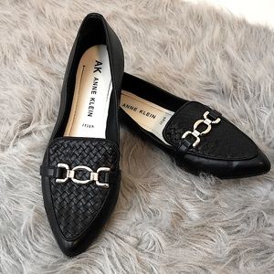 Ann Klein iflex “Olman” Black Pointy Buckle Flats